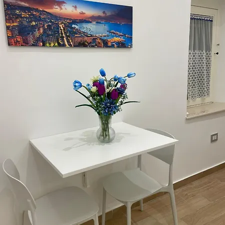 Civico 14 Chiaia 아파트 나폴리